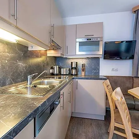 Aparthotel Alpenresort Thanner 4*