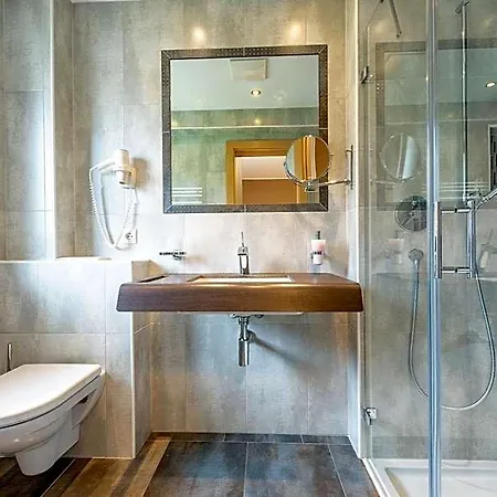 Alpenresort Thanner Aparthotel 4*