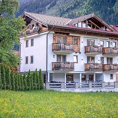 Alpenresort Thanner Aparthotel Mayrhofen