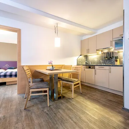 Alpenresort Thanner Lejlighedshotel 4*
